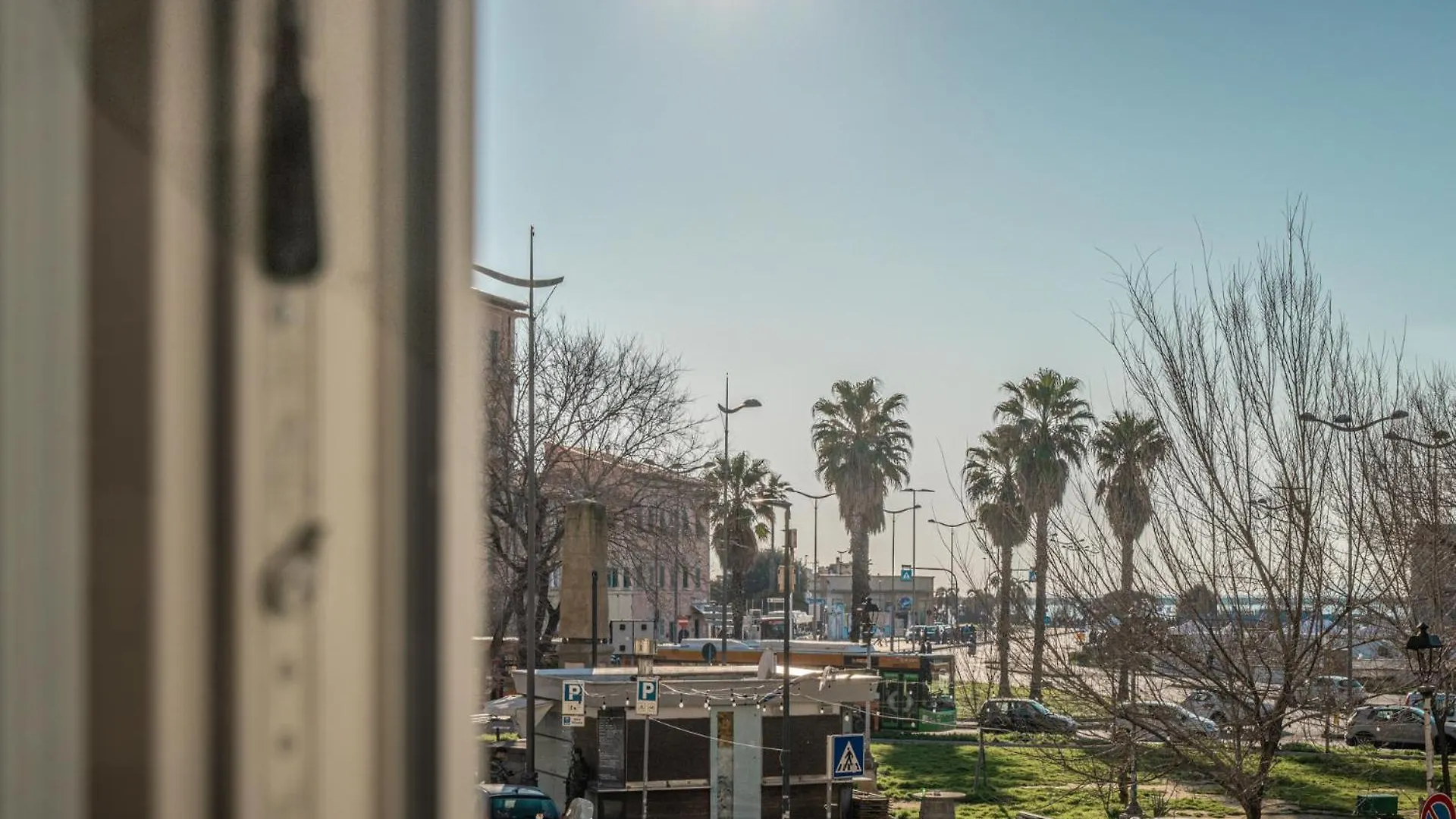 Breezy Sunset Apartment Livorno 0*,